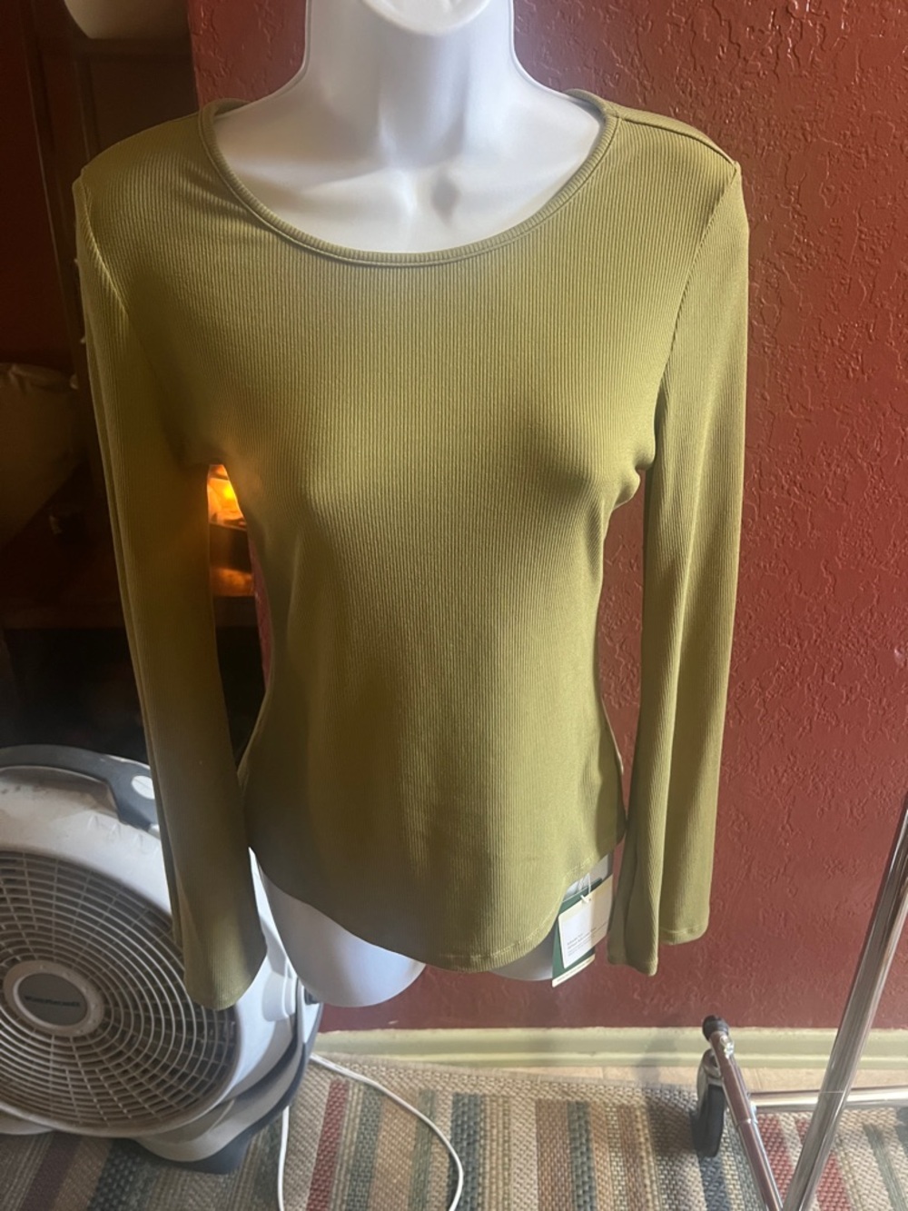 HALARA Olive Ribbed Long Sleeve Crewneck Top